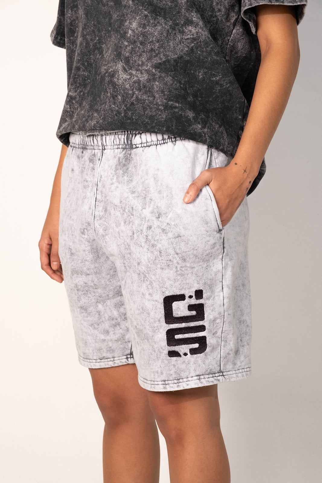 SCG White Washed Short